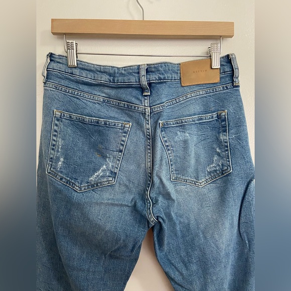 Distressed Girlfriend Fit Denim - US 30 - Blue Jeans - Picture 4 of 5